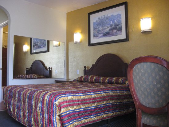 Sunshine Motel