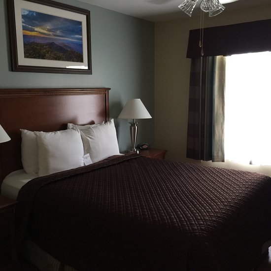 Moody Inn