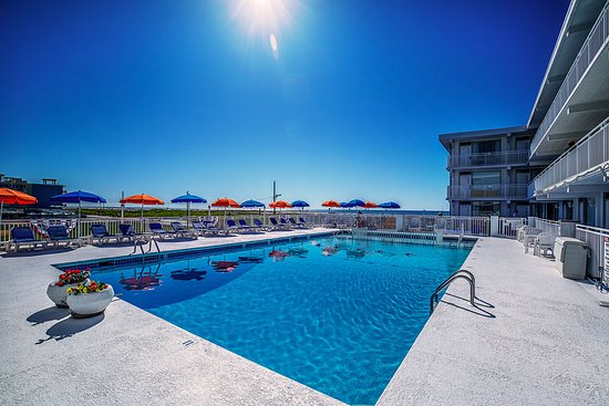 The Crusader Oceanfront Family Resort