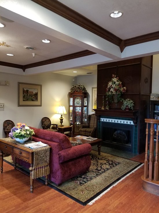 Country Inn & Suites by Radisson, Elkhart North, IN