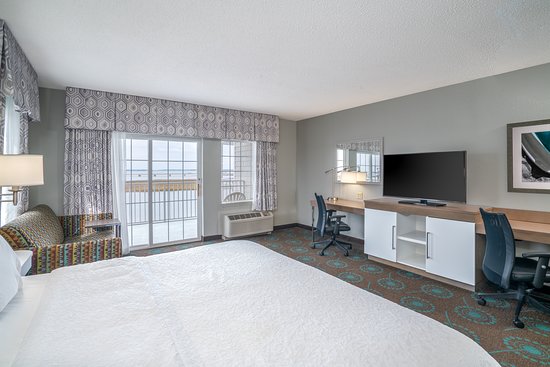 Hampton Inn & Suites Chincoteague-Waterfront