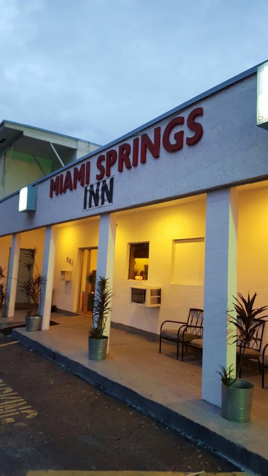 Miami Springs Inn