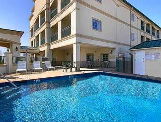 Baymont by Wyndham Galveston