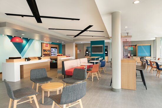 avid Hotel Ft Lauderdale Airport - Cruise by IHG