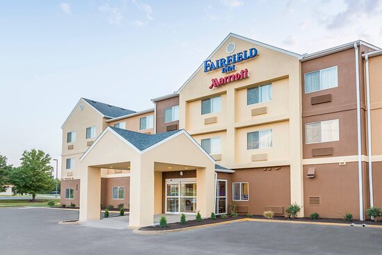 Fairfield by Marriott Inn & Suites Kansas City Lee's Summit