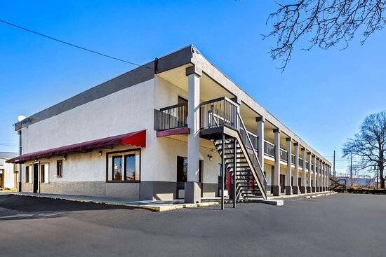 Americas Best Value Inn Ft. Jackson