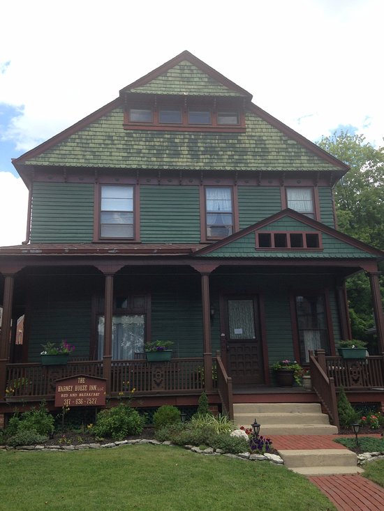 Harney House Inn
