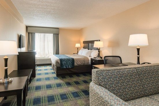 Comfort Inn & Suites