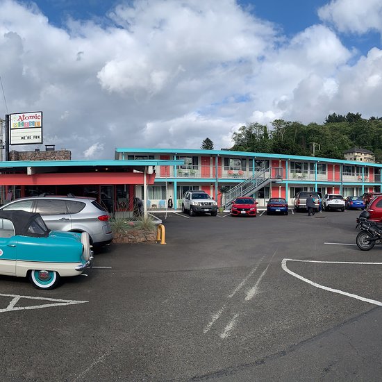 Atomic Motel