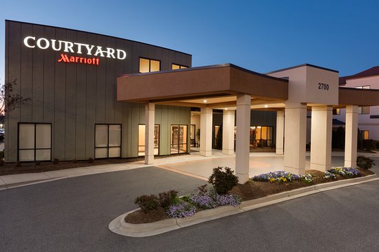 Courtyard by Marriott Charlotte Airport North