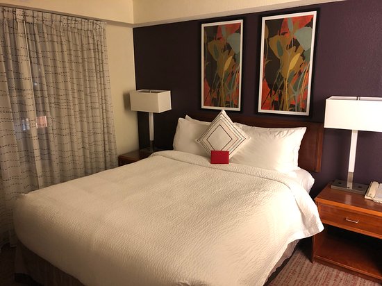 Sonesta ES Suites San Francisco Airport Oyster Point Waterfront