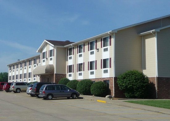Travelodge by Wyndham Jefferson City