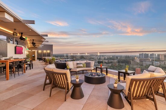 JW Marriott, Anaheim Resort
