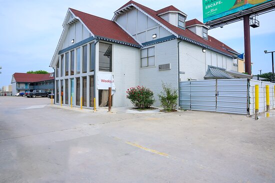 Rittiman Inn & Suites