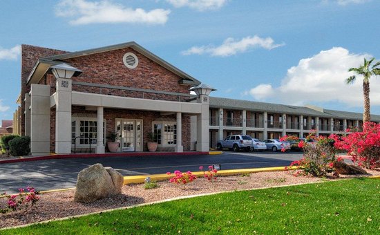 Howard Johnson by Wyndham Scottsdale Old Town