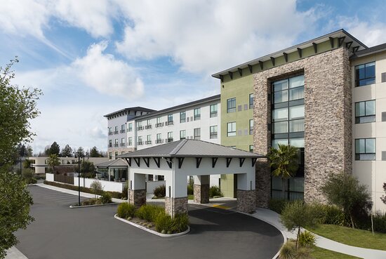 Hotel Centro Sonoma Wine Country, Tapestry by Hilton