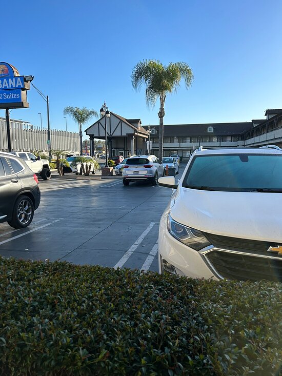 Cabana Inn & Suites
