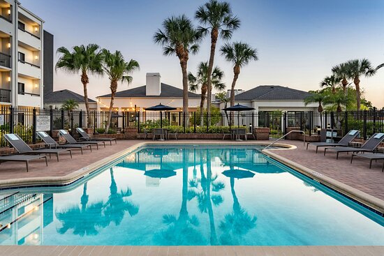 Courtyard by Marriott Tampa Westshore/Airport