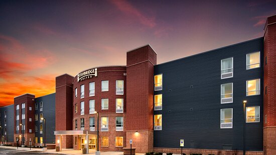 Staybridge Suites Marquette By IHG