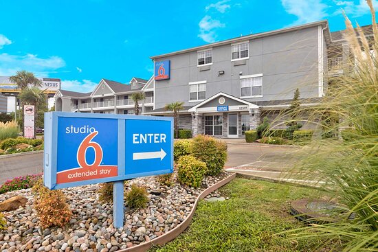 Studio 6 Dallas Richardson - North