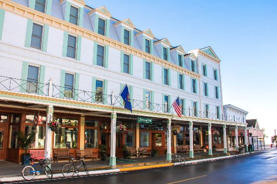 Chippewa Hotel Waterfront