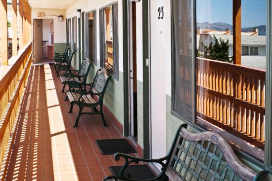 Ocean Breeze Inn