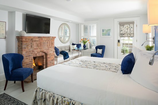 Saratoga Arms Hotel