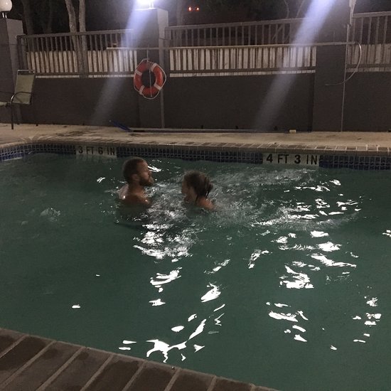 Country Inn & Suites by Radisson, Round Rock, TX