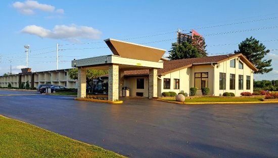 Lexington Inn & Suites NW Chicago Elgin
