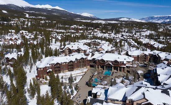 Grand Timber Lodge