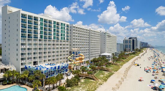 Crown Reef Beach Resort And Waterpark