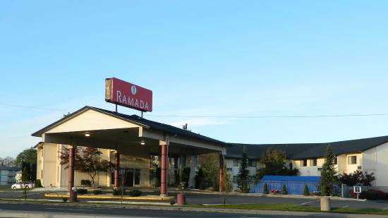 Ramada by Wyndham North Spokane