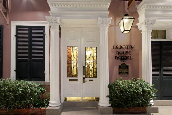 Lamothe House Hotel