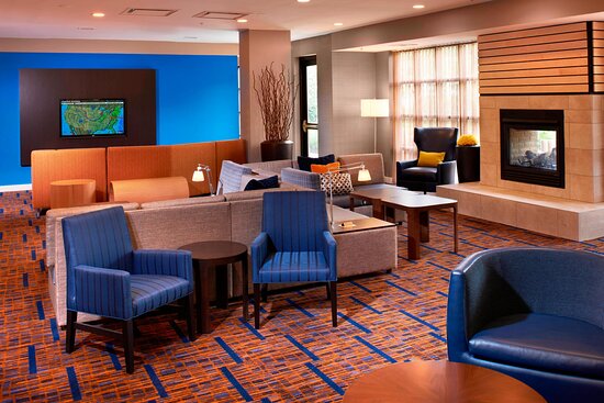 Courtyard by Marriott Cincinnati Covington