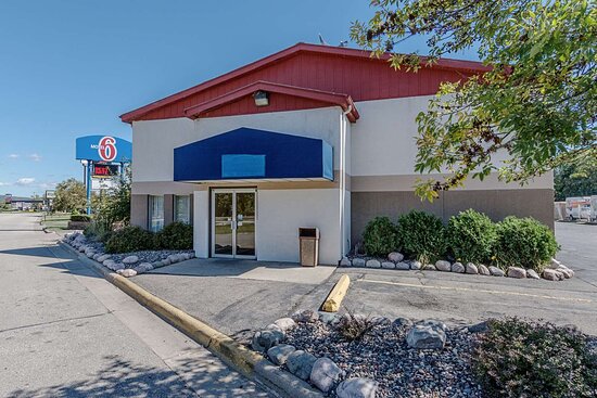 Motel 6 La Crosse WI