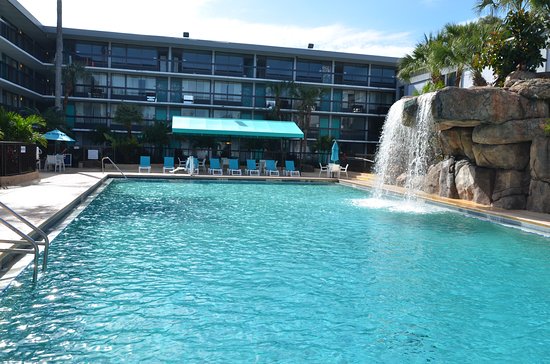 Opal Hotel And Suites