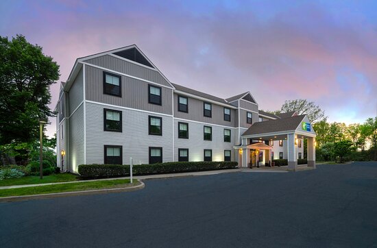Holiday Inn Express South Burlington - Downtown By IHG