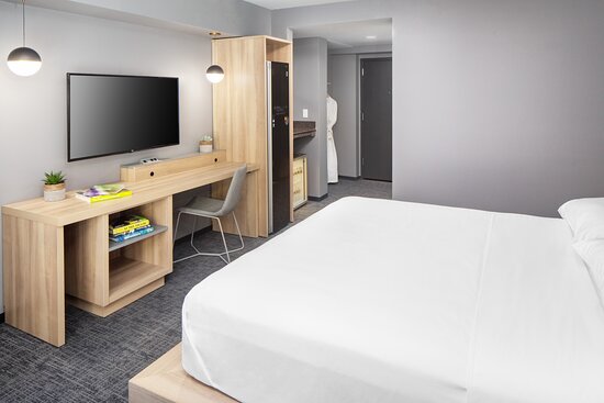 Henn Na Hotel New York
