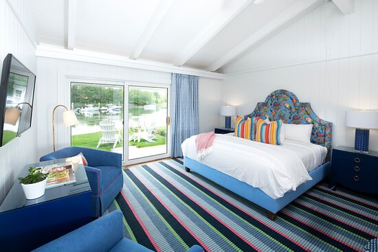 Yachtsman Hotel & Marina Club