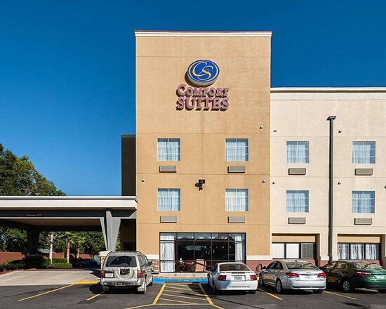 Comfort Suites