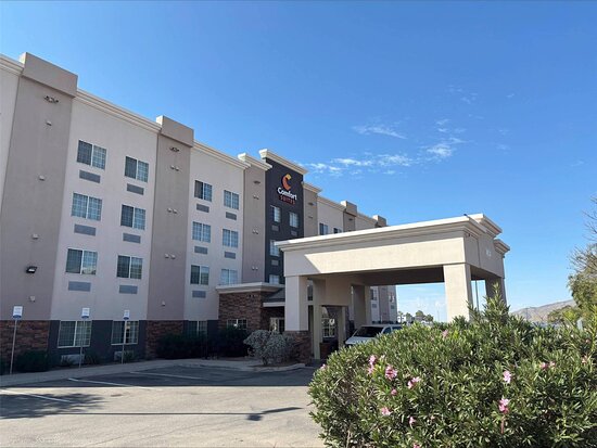 Comfort Suites