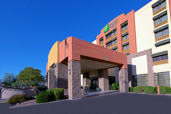 Holiday Inn Express & Suites Tempe By IHG