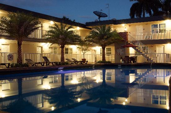 Ramada By Wyndham Miami Springs/miami International Airport