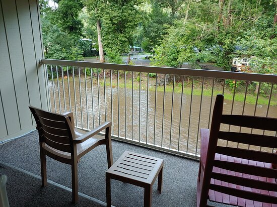 River's Edge Motel
