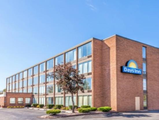 Days Inn By Wyndham Syracuse