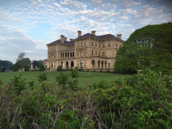 The Carriage House Inn Newport