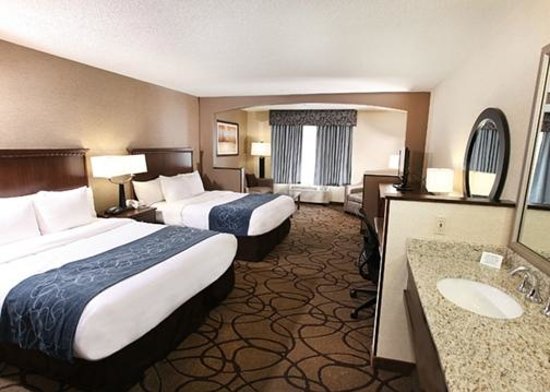 Comfort Suites Airport