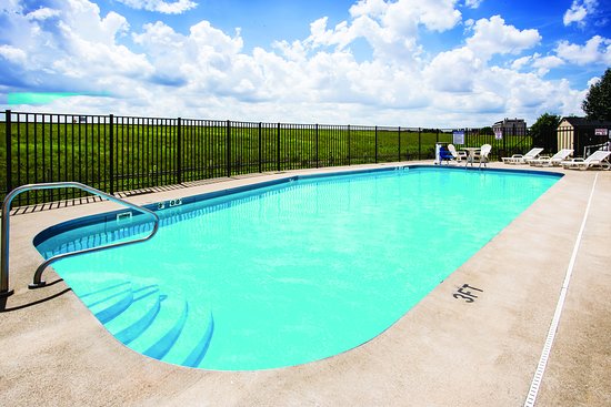 La Quinta Inn & Suites by Wyndham Evansville