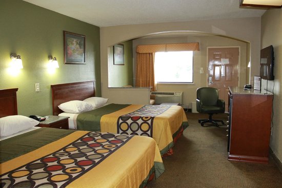 Super 8 by Wyndham Baton Rouge/I-12