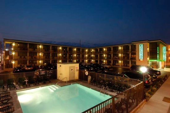 The Tides Inn